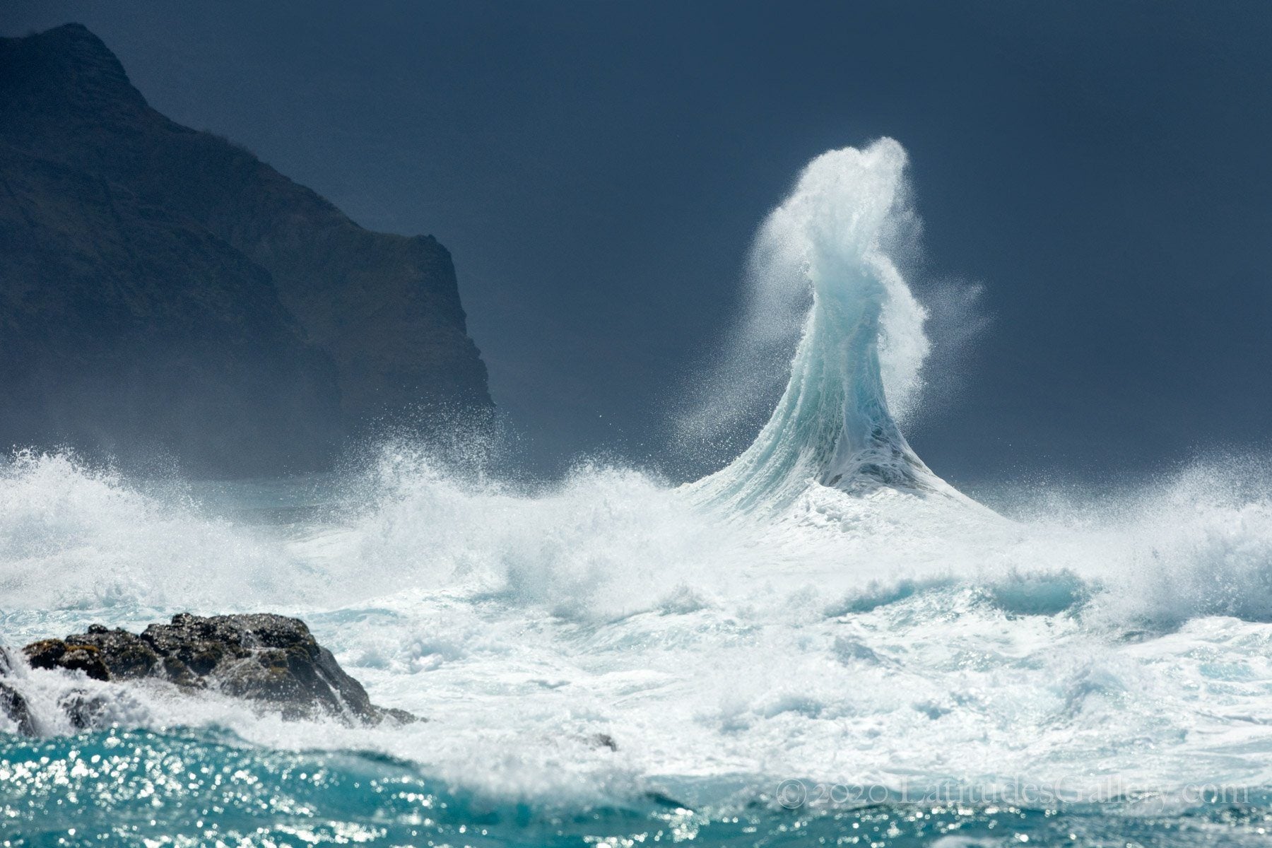 Hawaii Wave Photography Wall Art Prints | Latitudes